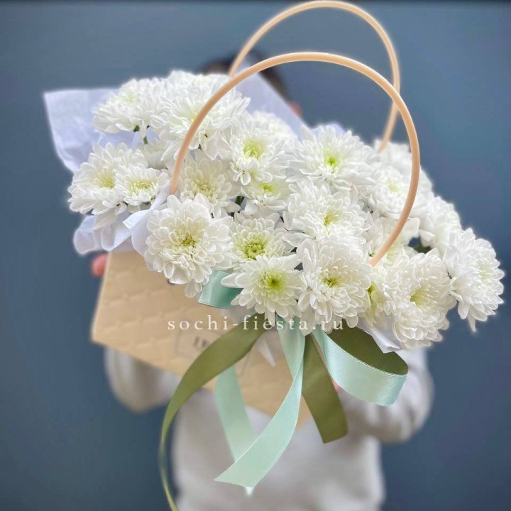 Сумочка с хризантемами в Кургане