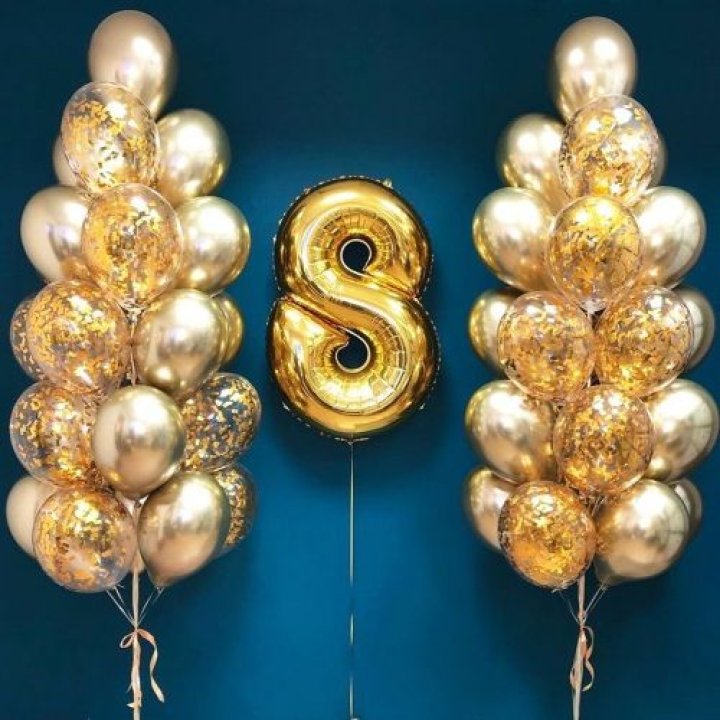 Цифра с фонтанами шаров  в Кургане