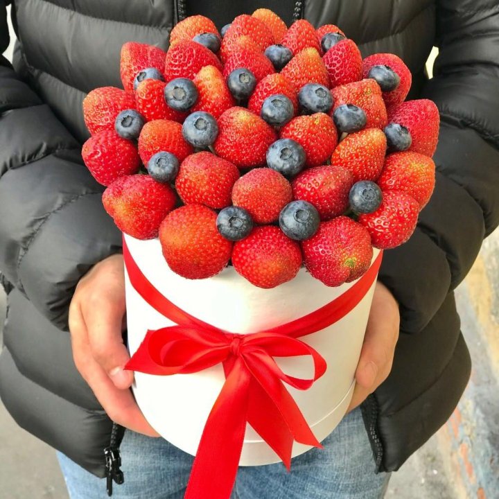 Клубничный бокс №3 в Кургане