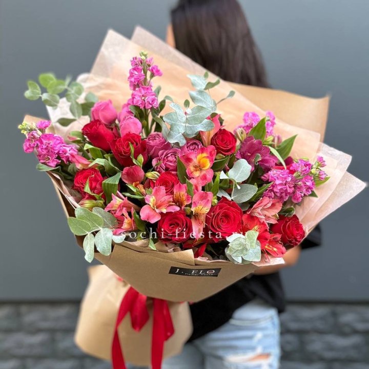 Дизайнерский букет №3 в Кургане