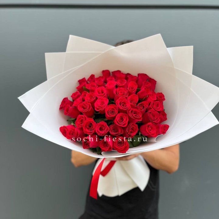 51  красная роза в Кургане