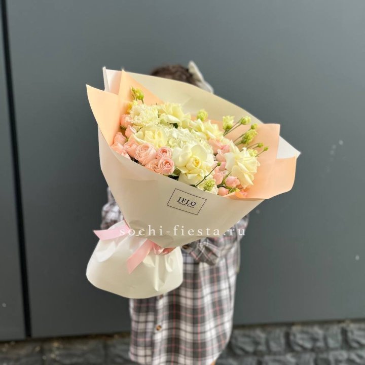 Букет "Обещание любви" в Кургане