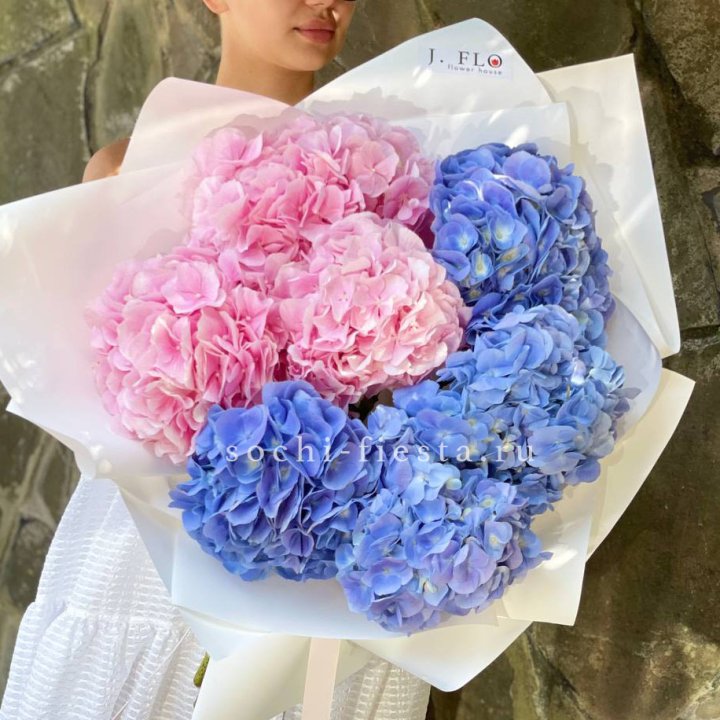 Букет гортензий №1 в Кургане
