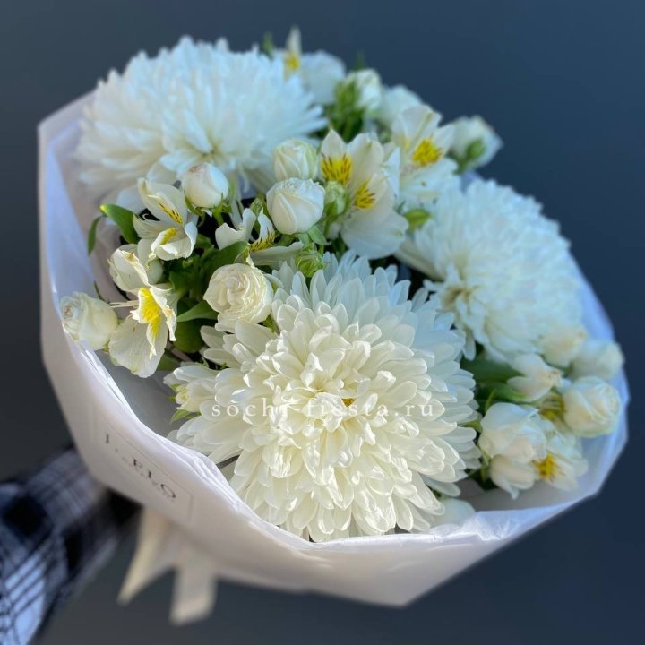 Букет из хризантем "Миранда" в Кургане