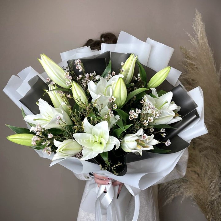 Букет лилий Снежная королева в Кургане