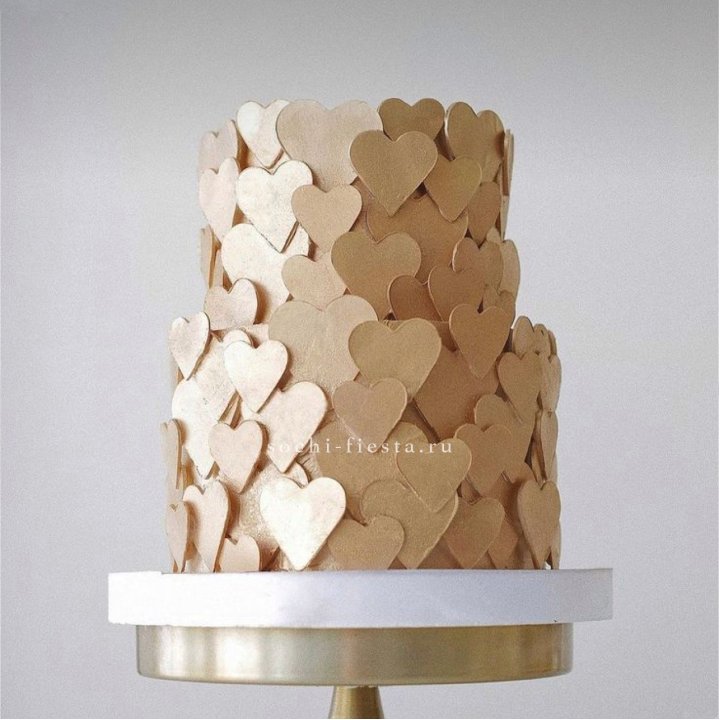 Торт "Hearts" gold в Кургане