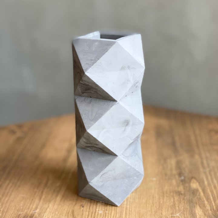 Дизайнерская ваза №1 в Кургане