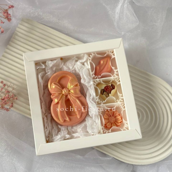 Конфеты из шоколада 8 Марта в Кургане