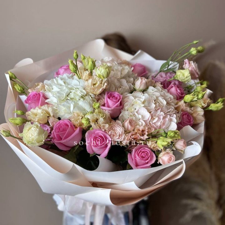 Дизайнерский букет "Каролина" в Кургане