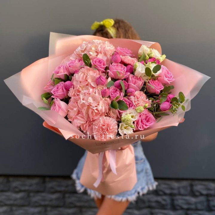 Авторский букет "Восторг" в Кургане