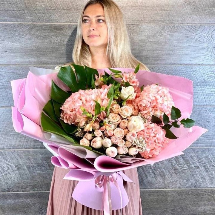 Дизайнерский букет "Валенсия-2" в Кургане