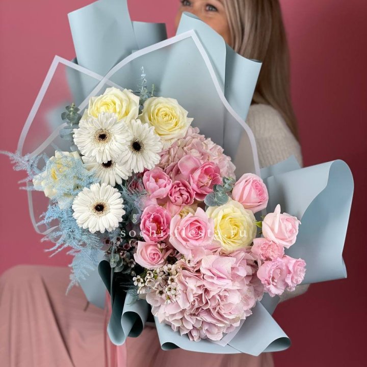 Дизайнерский букет "Адель" в Кургане