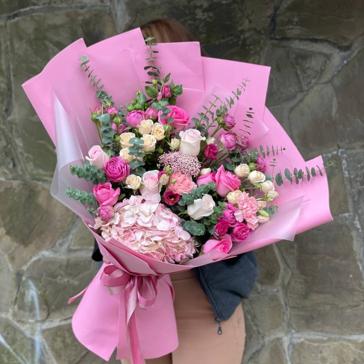 Дизайнерский букет "Паулина" в Кургане