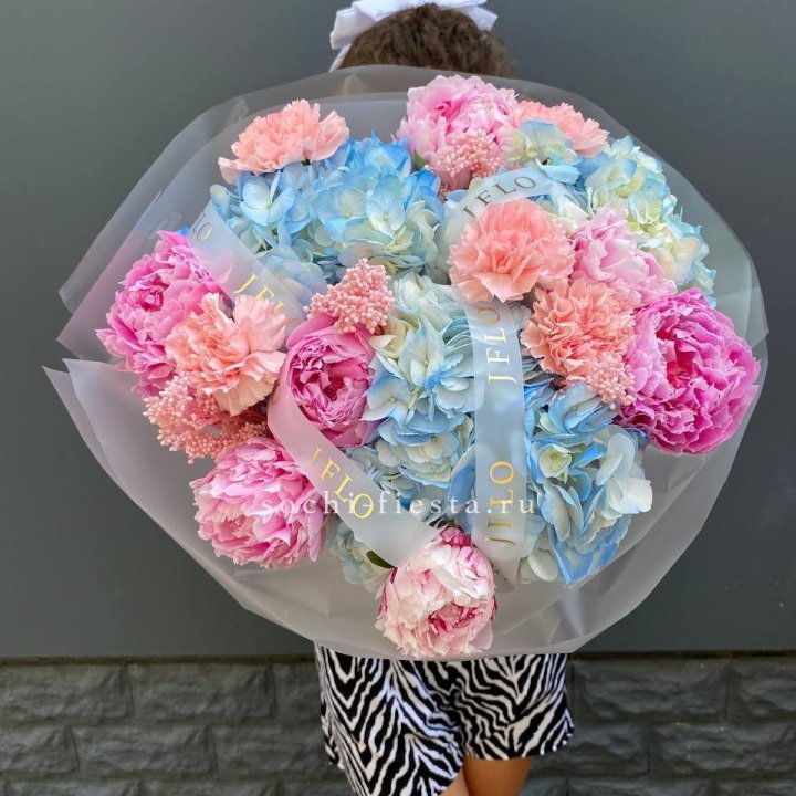  Букет "Инфинити" в Кургане