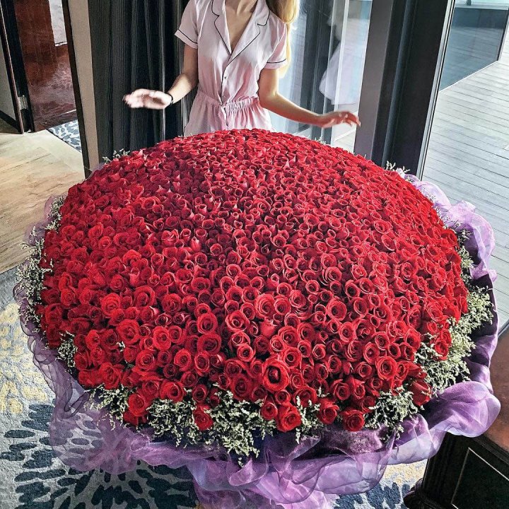 1001 роза в Кургане