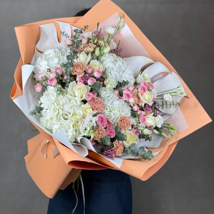 Макси-букет кремовый в Кургане