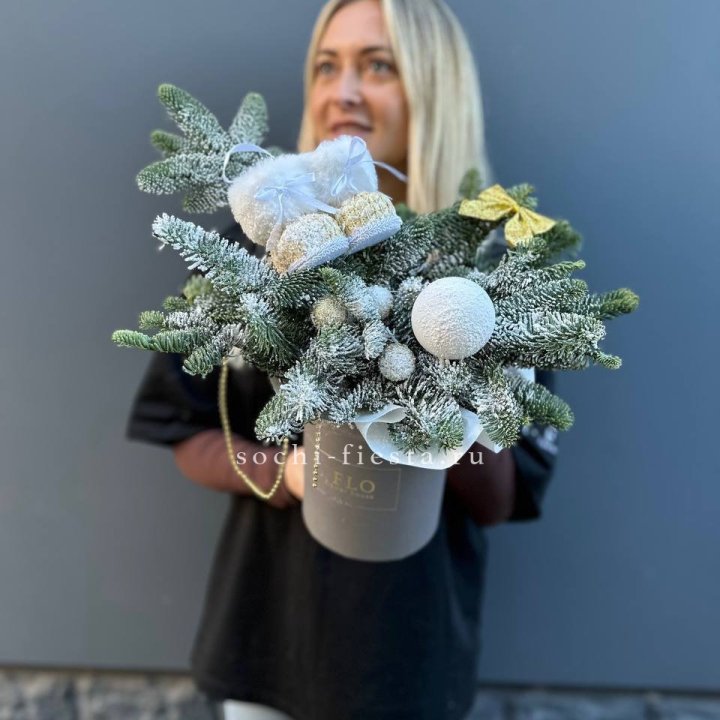 Новогодний бокс "Ботс голд" в Кургане