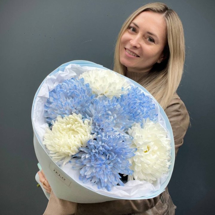 Букет из 7 хризантем  в Кургане