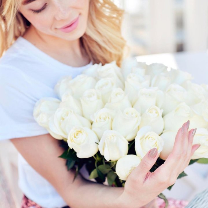 Букет высоких роз "Облака" в Кургане