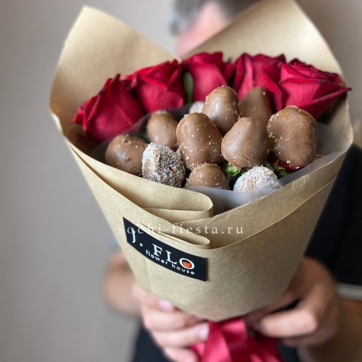 "Тандем с шоколадной клубникой" в Кургане