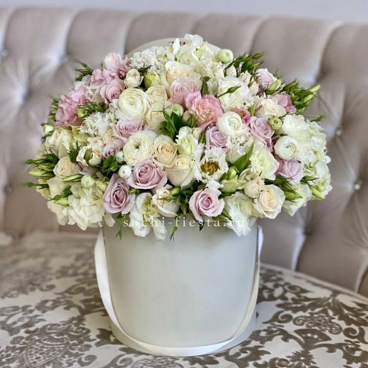 Цветочный бокс "Ловинг" в Кургане