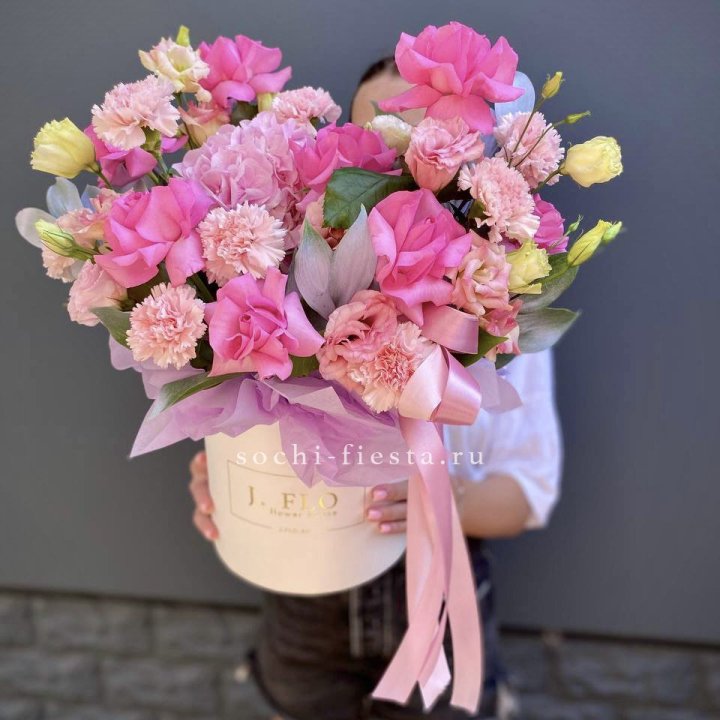 Цветочный бокс "Сальма" в Кургане