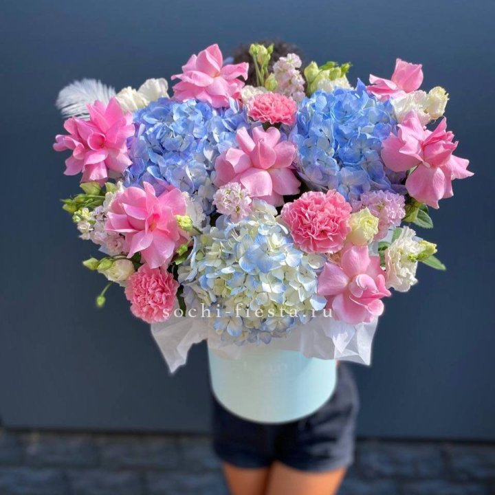 Коробка с цветами "Лемия" в Кургане