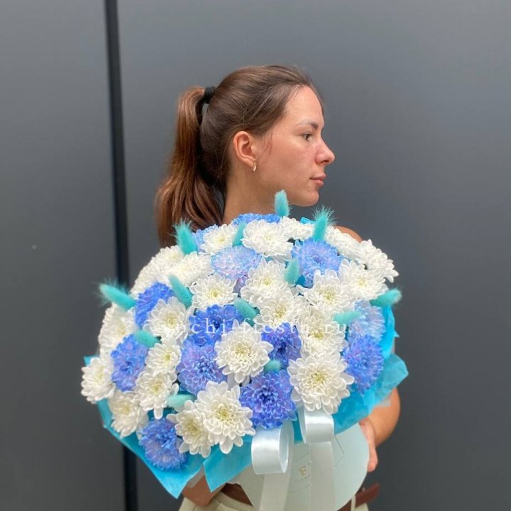  Коробочка  хризантем и лагуруса в Кургане