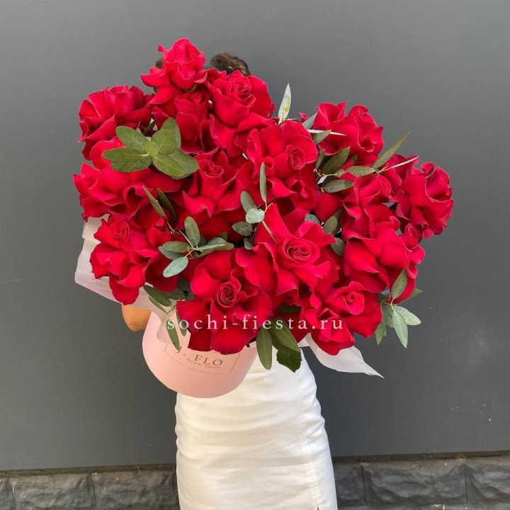 Бокс из 17 французских роз в Кургане