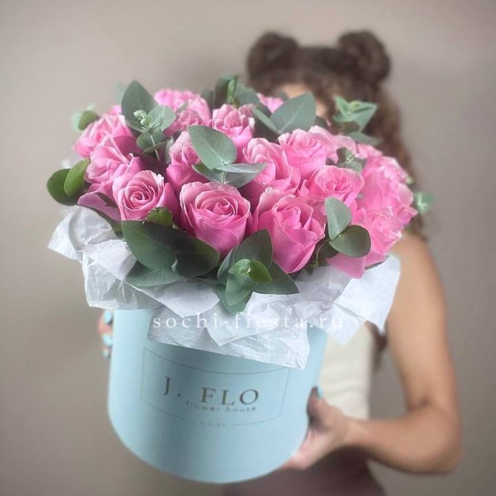 Бокс 27 роз в Кургане