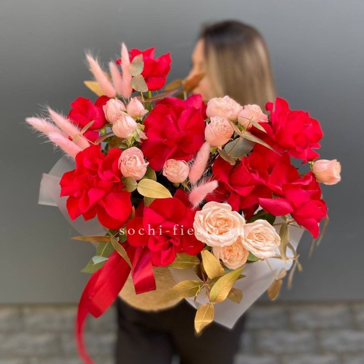 Джутовое кашпо "Любовь Лолиты" в Кургане