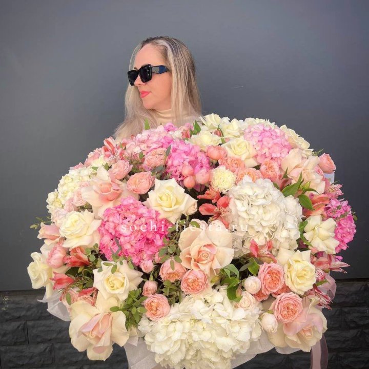 Корзина "Волшебная фиэрия" в Кургане