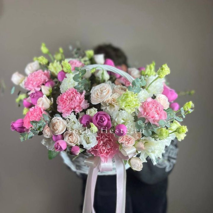 Корзина "Яркая" в Кургане