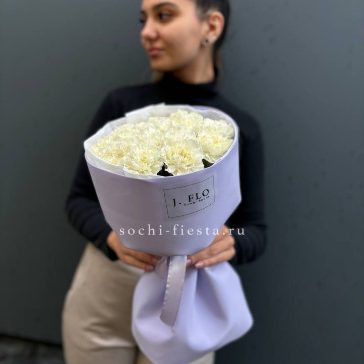 Букет белых диантусов в Кургане