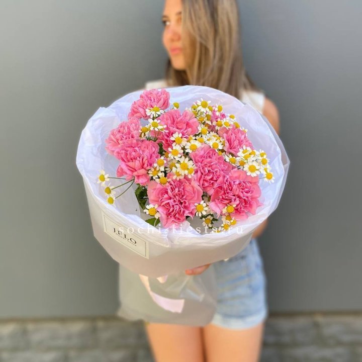 Дуобукет диантусов и ромашек в Кургане