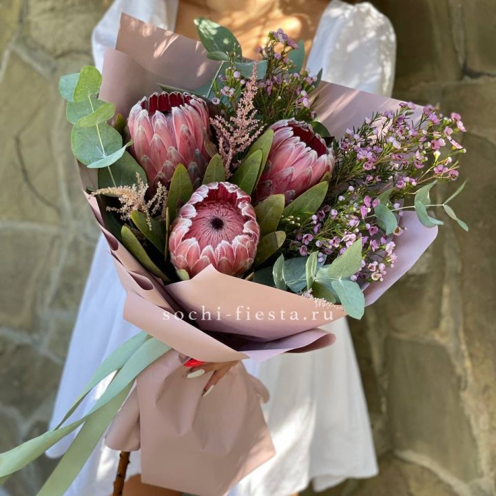 Букет из протеи "Клеопатра"  в Кургане