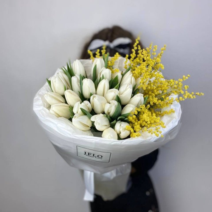 Дуо тюльпан и мимоза в Кургане