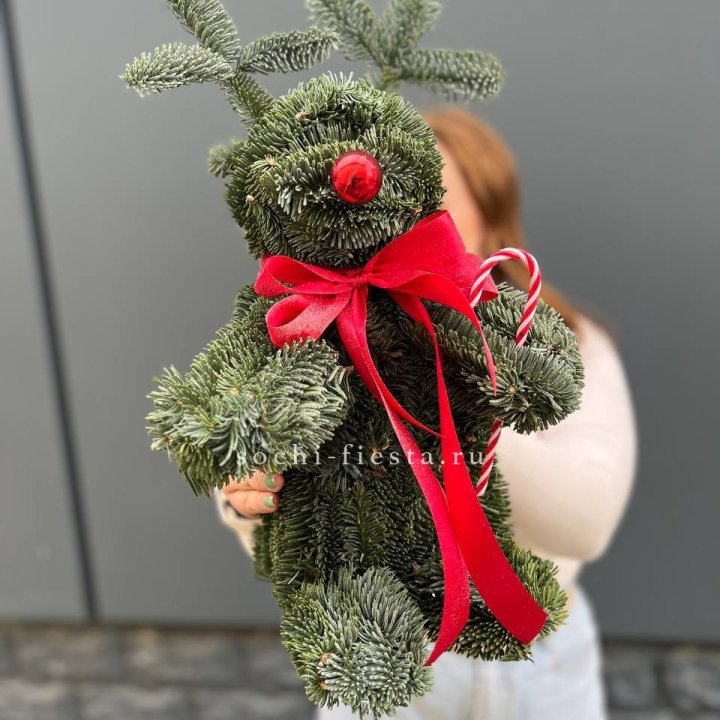 "Олень" из нобилиса в Кургане