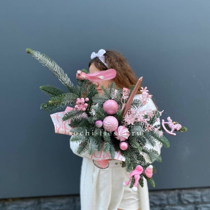 Композиция бокал розовый в Кургане