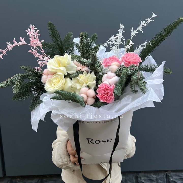 Цветочная сумка с нобилисом в Кургане