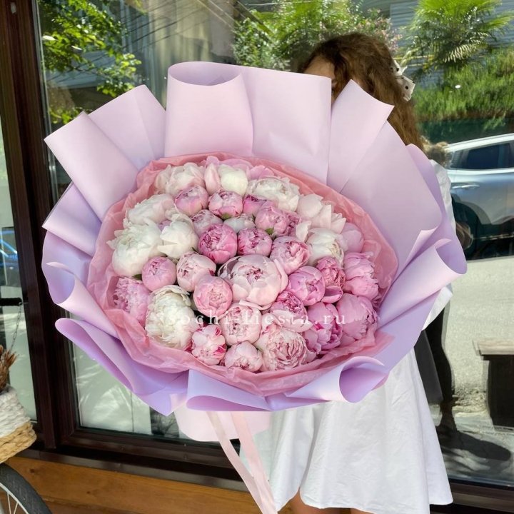 51 розовый пион в Кургане