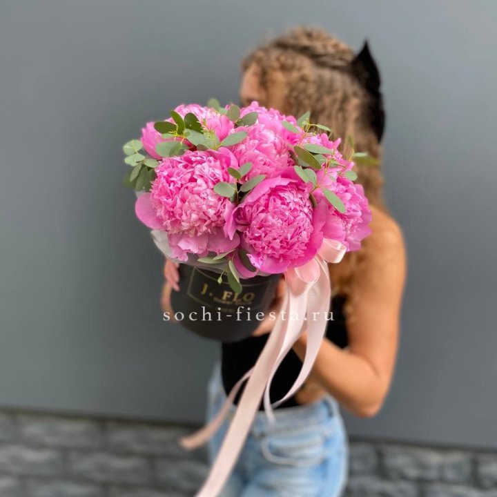 Дизайнерский цилиндр "Фломени" в Кургане