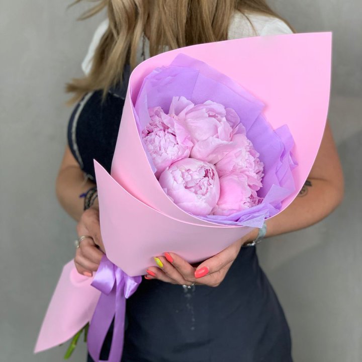 Букет пионов "Файв" в Кургане