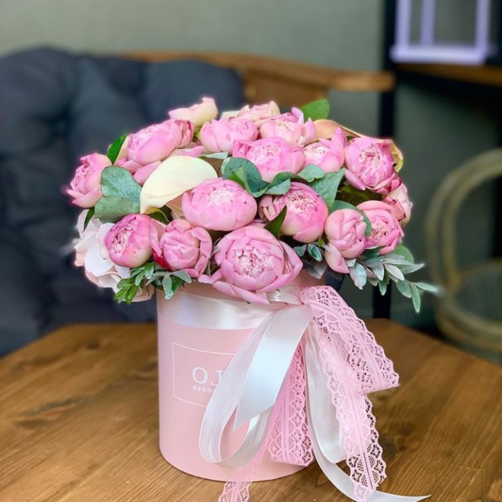 Композиция с пионами №1 в Кургане