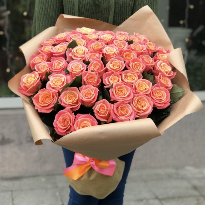 55 роз мисс пигги в Кургане