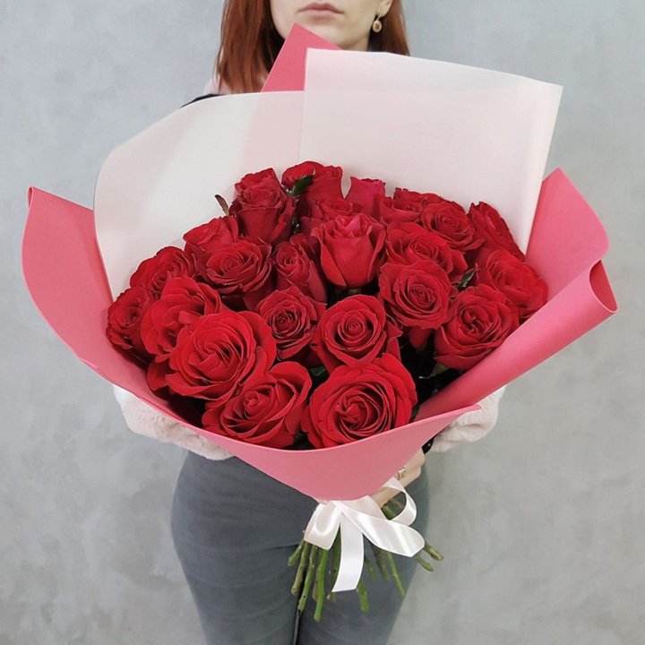 25 Красных роз рози вайт в Кургане