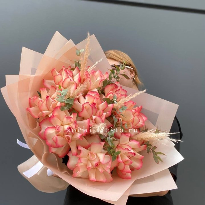 9 Французских роз Джумилия  в Кургане