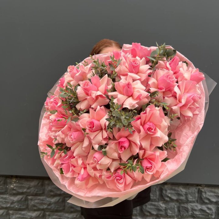  25 розовых французских роз в Кургане