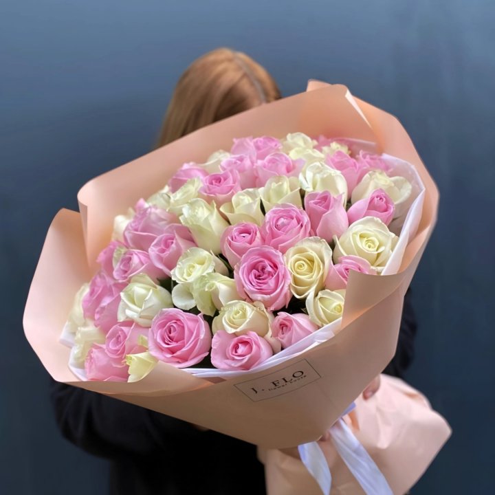 55 роз микс нежности в Кургане