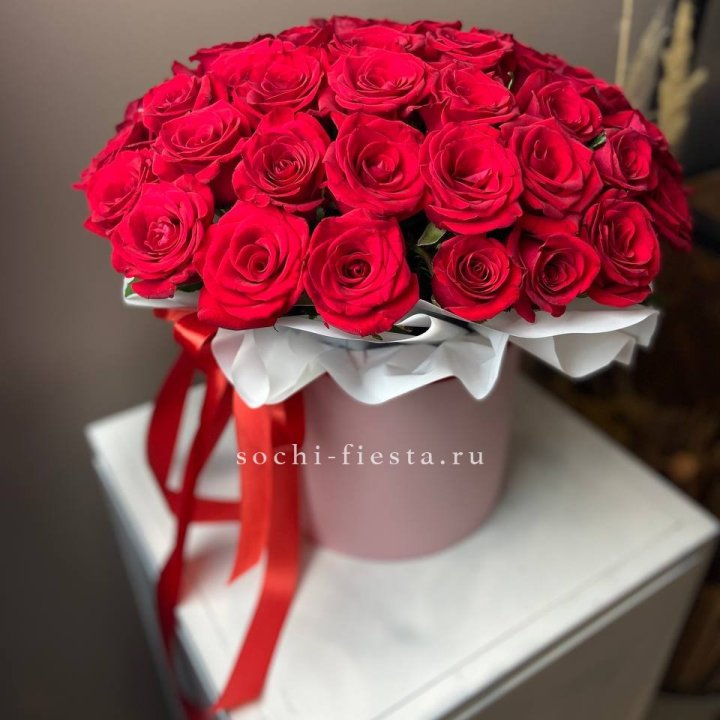 Красные розы 51шт  в коробке в Кургане